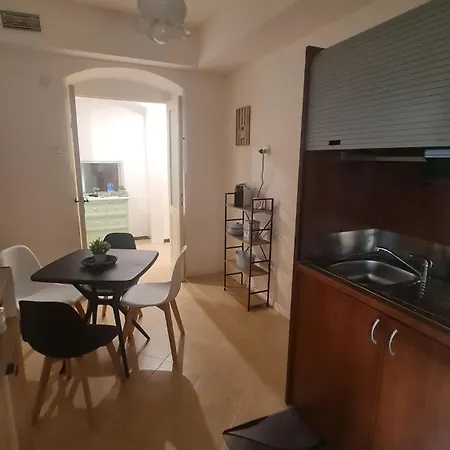 Linea Blu - Due Da Letto, Ottima Posizione, Vicino Al Centro E Ai Servizi Apartament La Spezia
